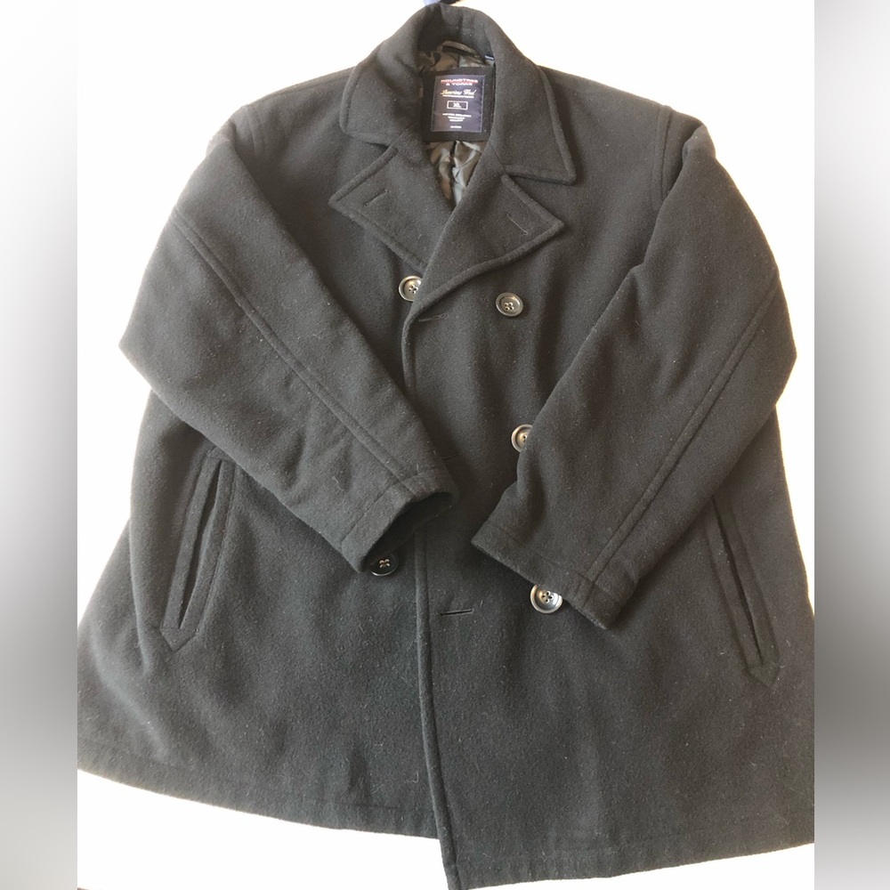 Men’s wool pea coat